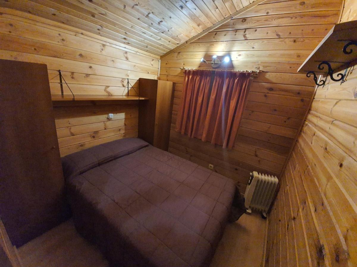 Bungalows Conca De Ter Vilallonga de Ter Zewnętrze zdjęcie